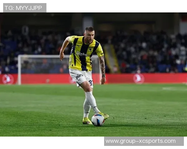 加拉塔萨雷欲出3000万欧求购福法纳他坚定表示希望继续留在米兰