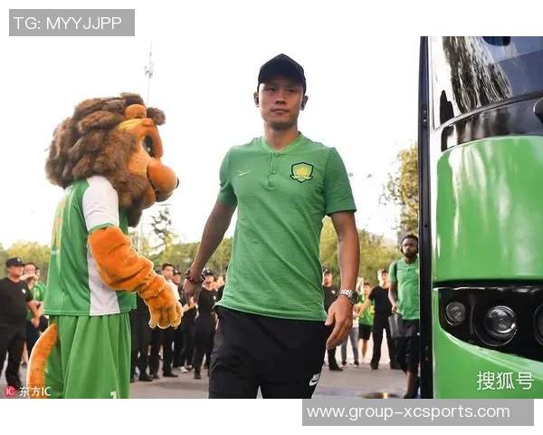 国安今晚抵达曼谷展开训练备战春节前赛事全力以赴 国安今晚抵达曼谷展开训练备战春节前赛事全力以赴