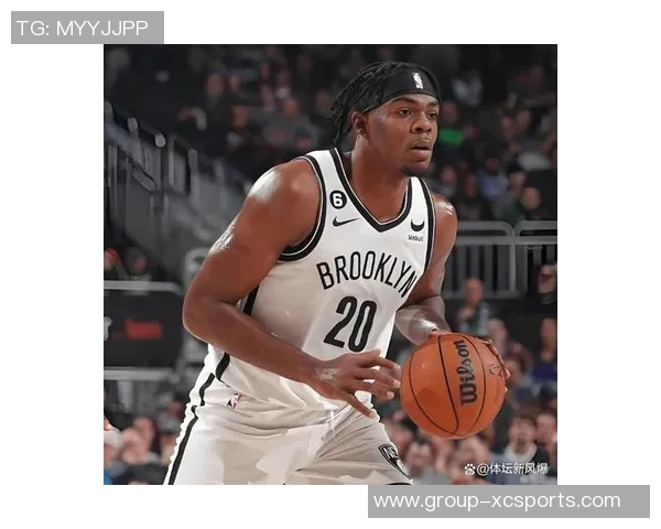 小莫布里首秀表现亮眼18分钟内贡献12分6板2助助力球队胜利